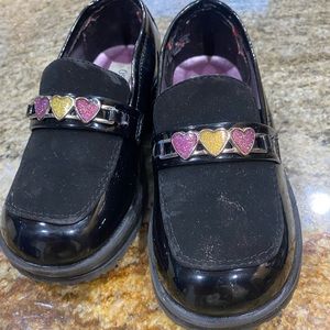 EUC Adorable Black Chunky Loafers Oshkosh Little Kid Girl's Shoes Size 9, Dressy